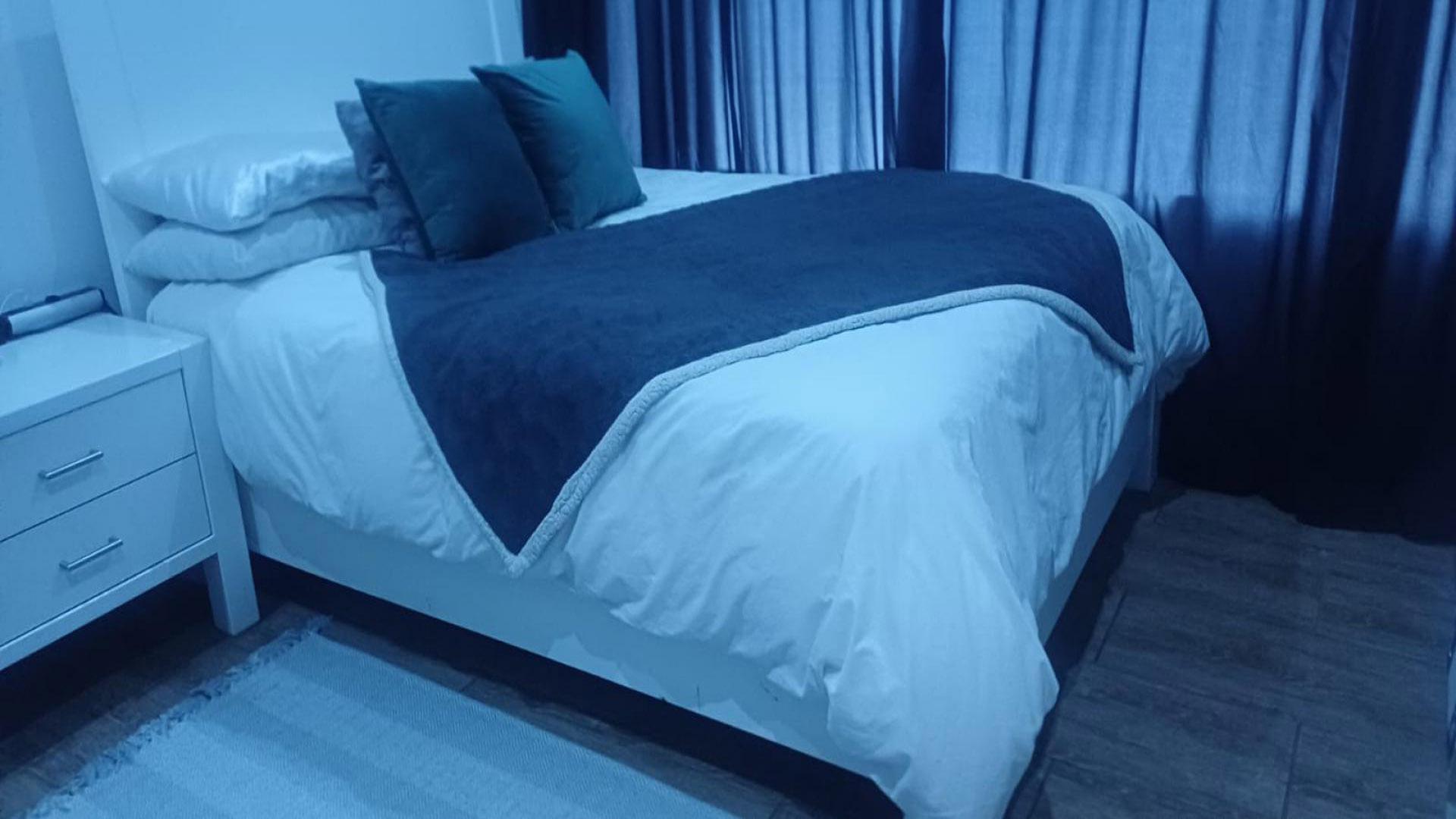 Bed Room 3 of property in Raceview