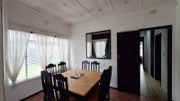 Dining Room - 14 square meters of property in Raceview