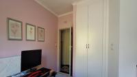 Bed Room 2 - 16 square meters of property in Lone Hill