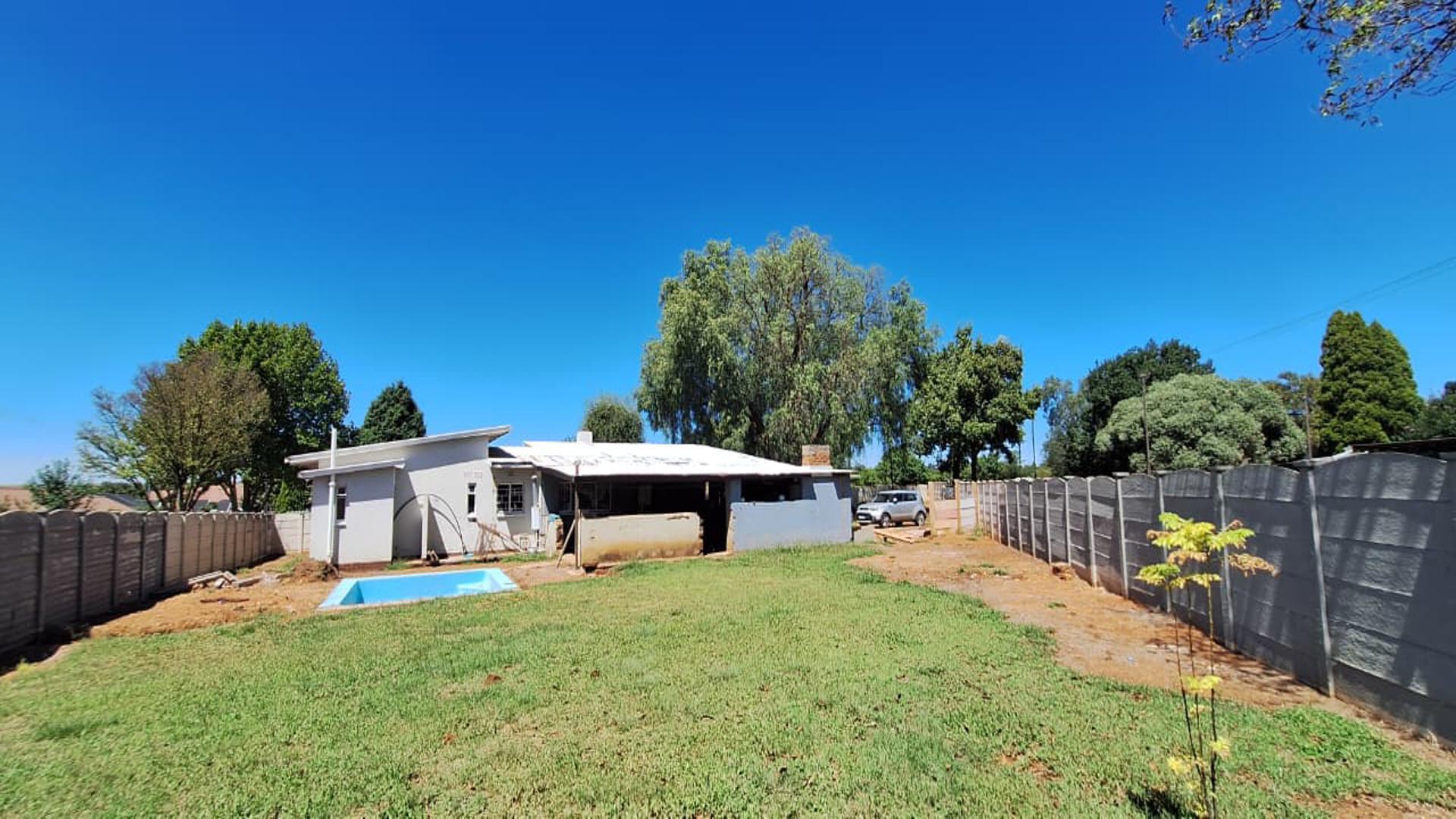 Backyard of property in Rothdene