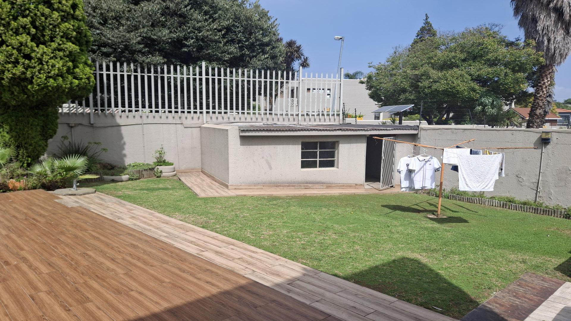 Backyard of property in Bassonia