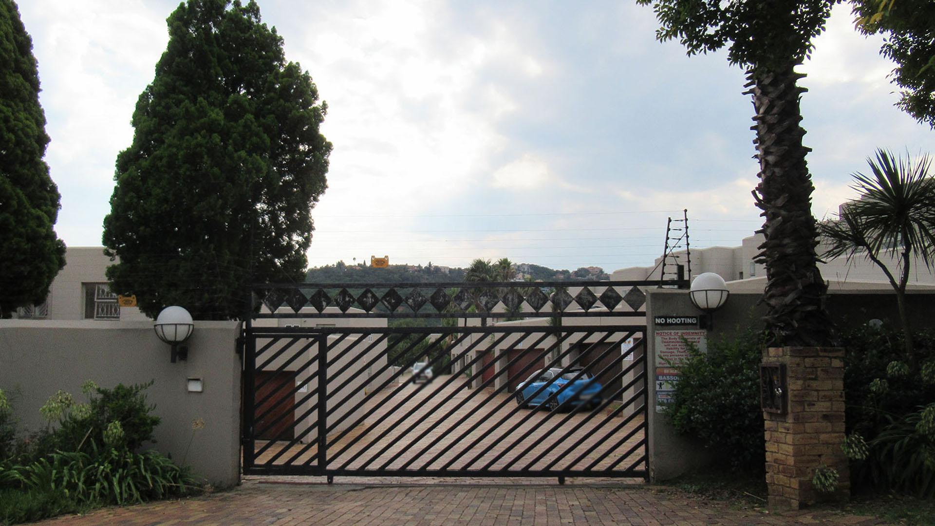 Front View of property in Bassonia