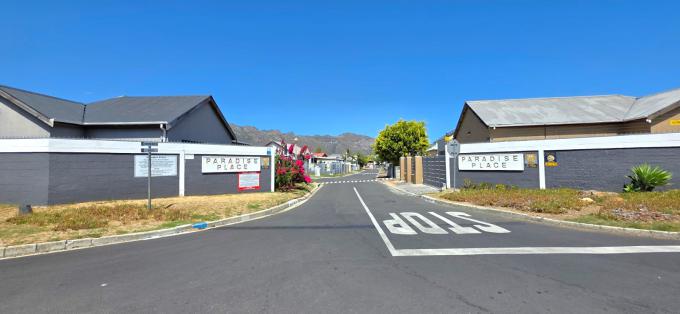 2 Bedroom House for Sale For Sale in Gordons Bay - MR707363