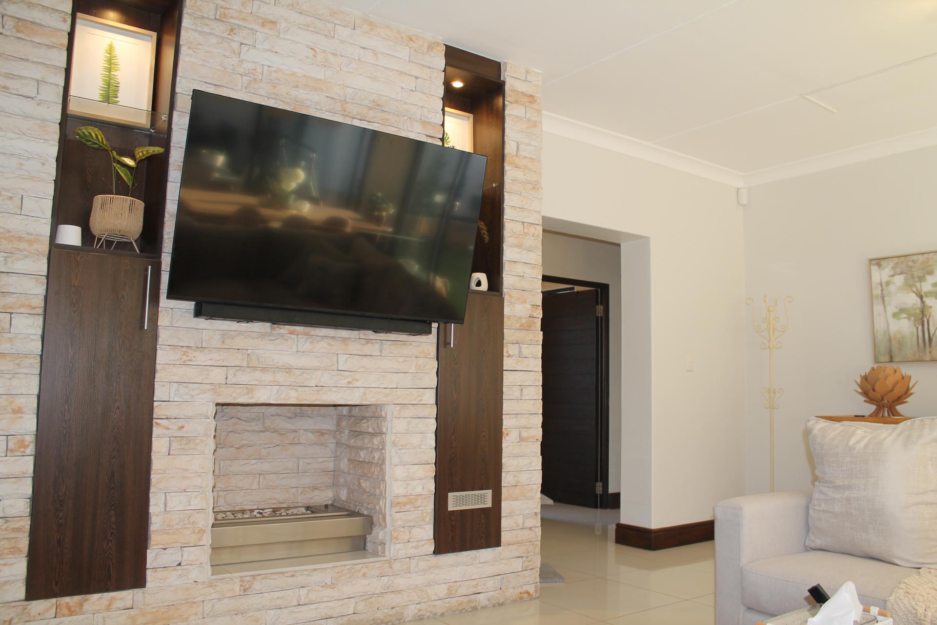  of property in Protea Hoogte