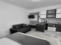  of property in Kloof 