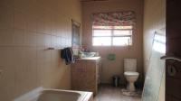 Bathroom 2 - 8 square meters of property in Drumblade AH