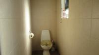 Bathroom 1 - 10 square meters of property in Drumblade AH