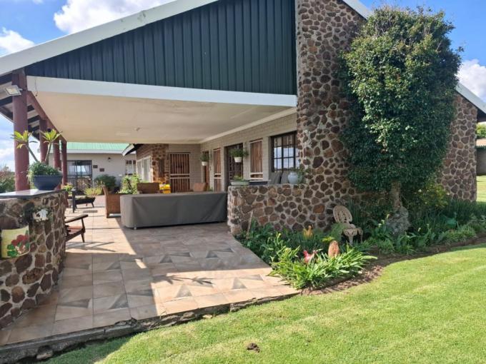 Farm for Sale For Sale in Koster - MR707419