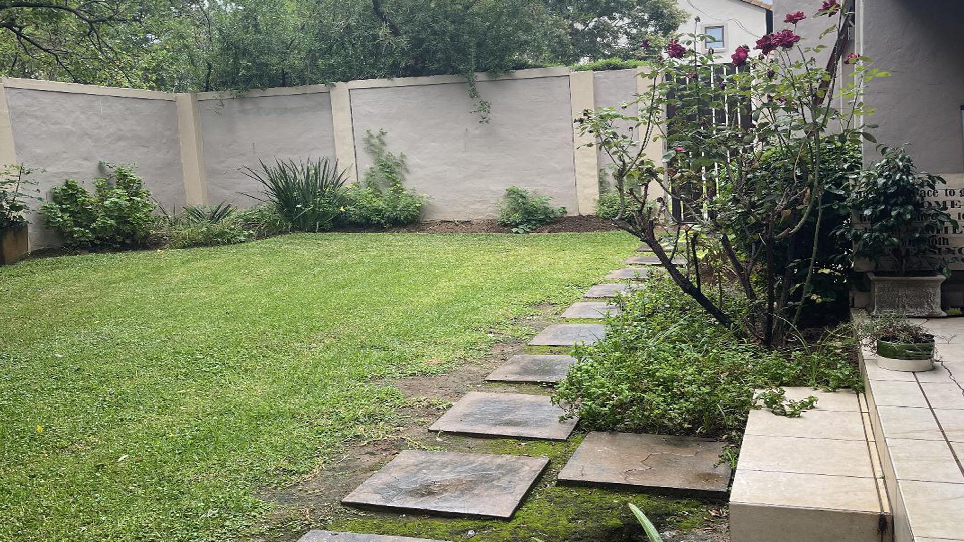 Garden of property in Fourways