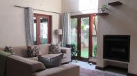 Lounges - 32 square meters of property in Fourways