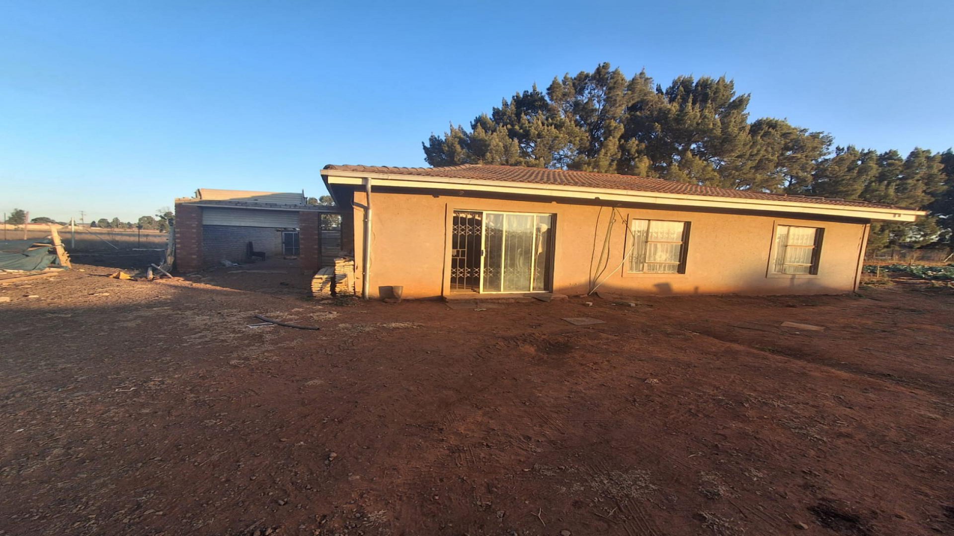 Front View of property in West Rand AH