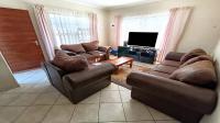 Lounges of property in Bloemdustria