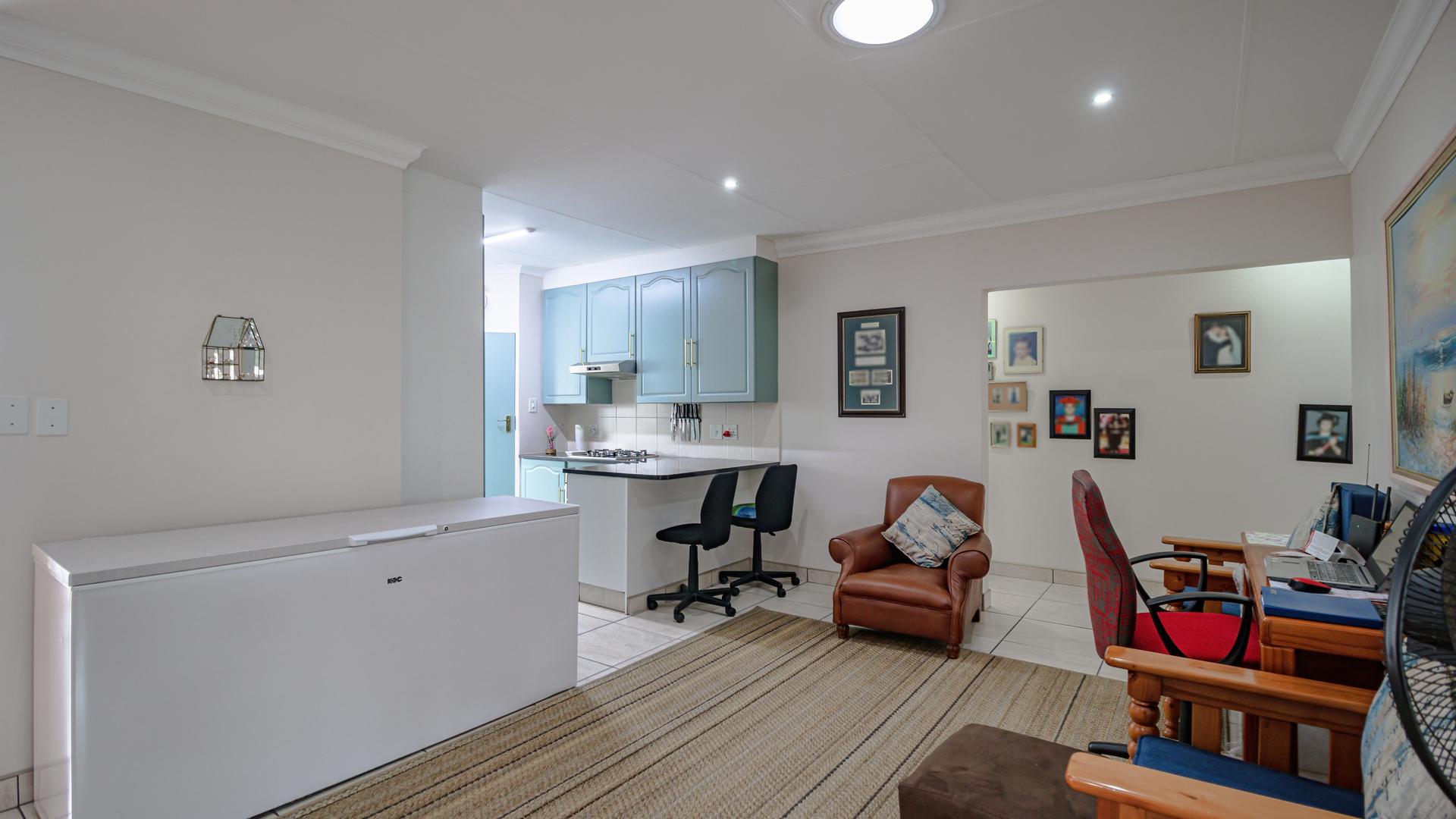  of property in Moreletapark