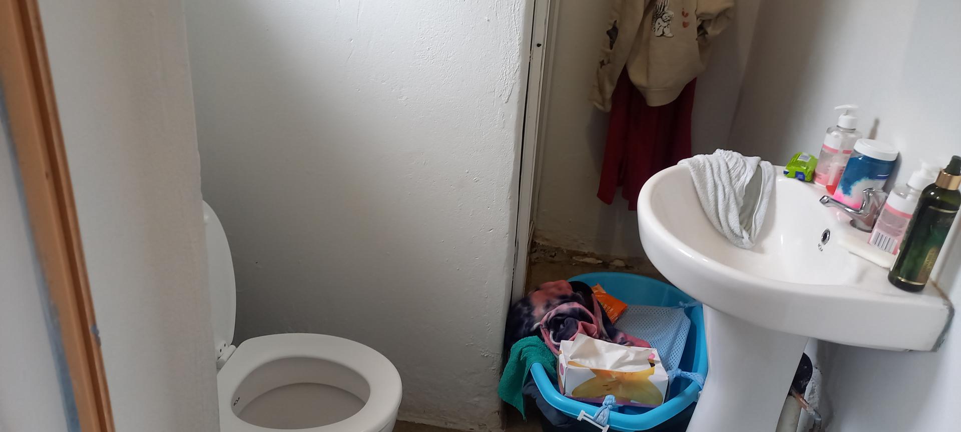  of property in Jan Niemand Park