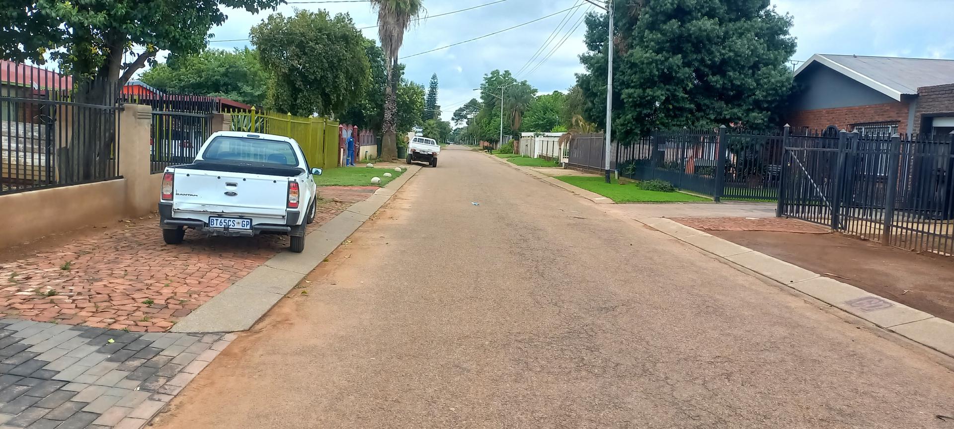  of property in Jan Niemand Park