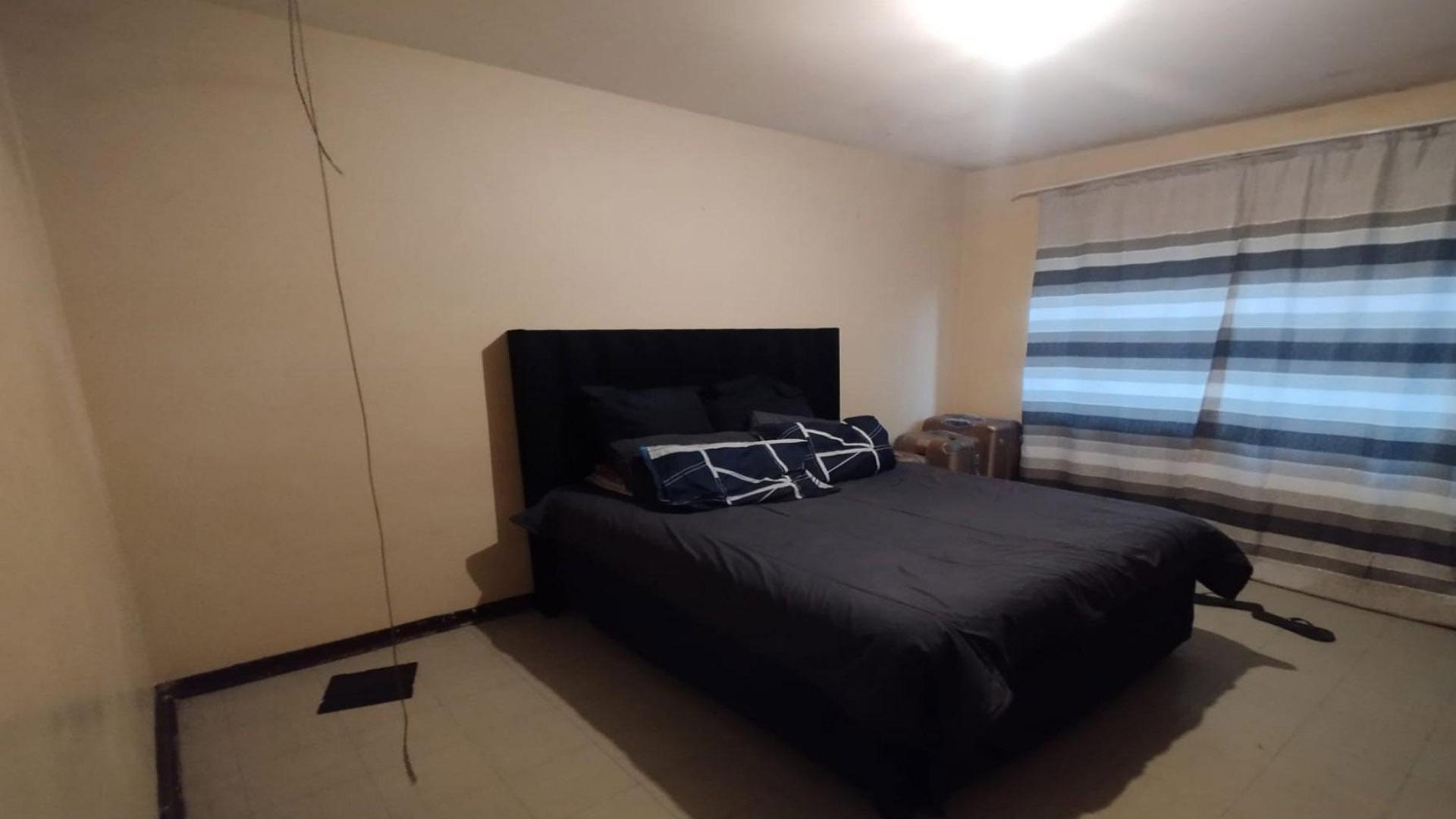 Bed Room 1 of property in Sasolburg