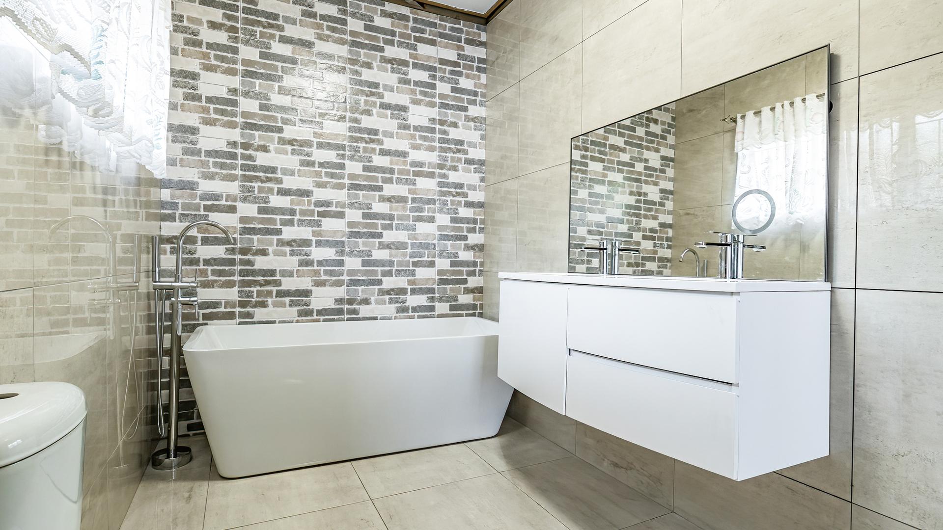  of property in Sinoville