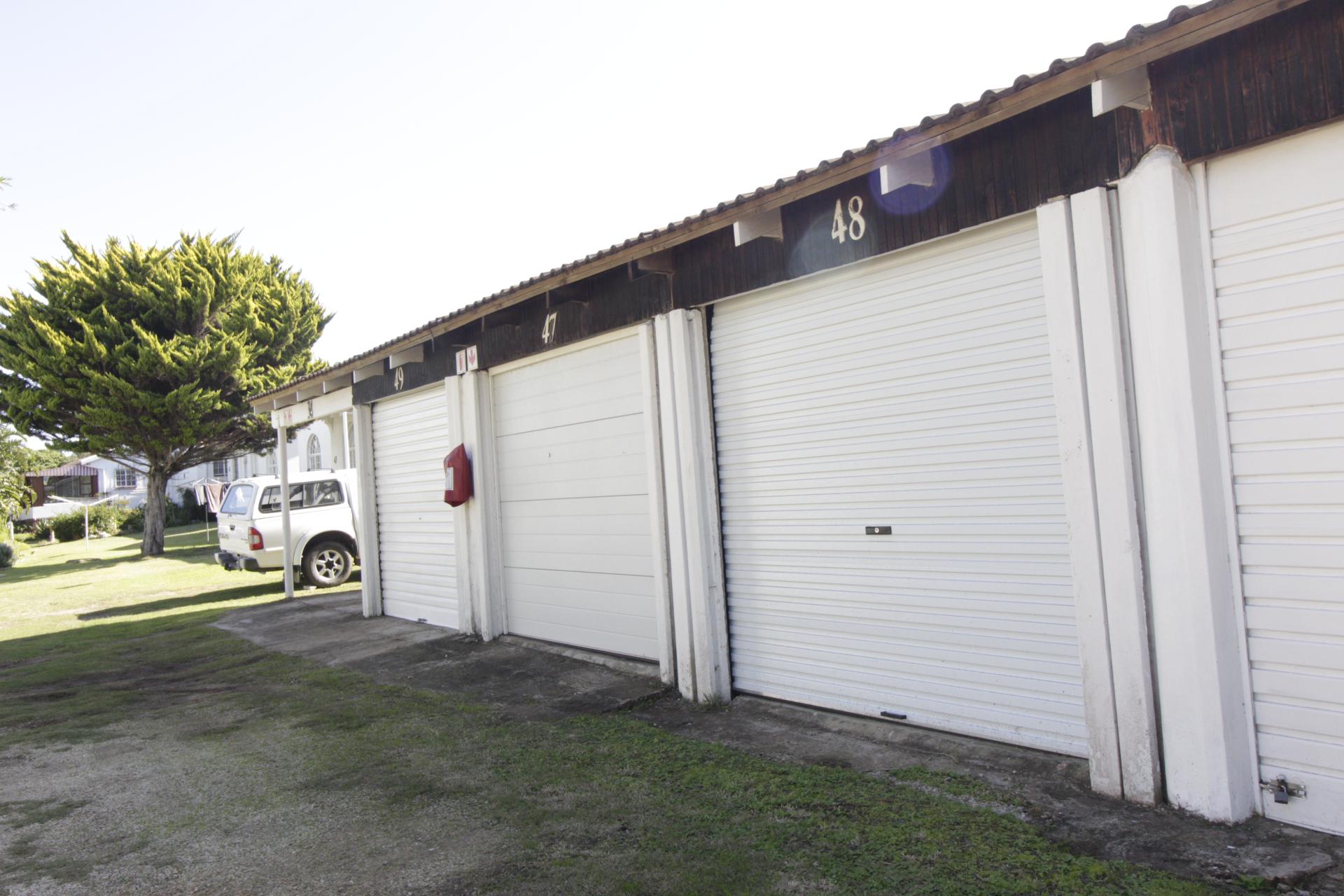  of property in Aston Bay