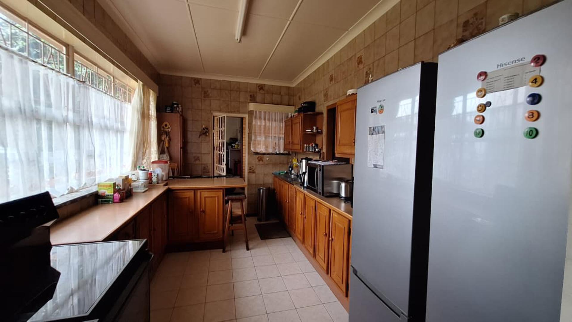 Kitchen - 23 square meters of property in Horison