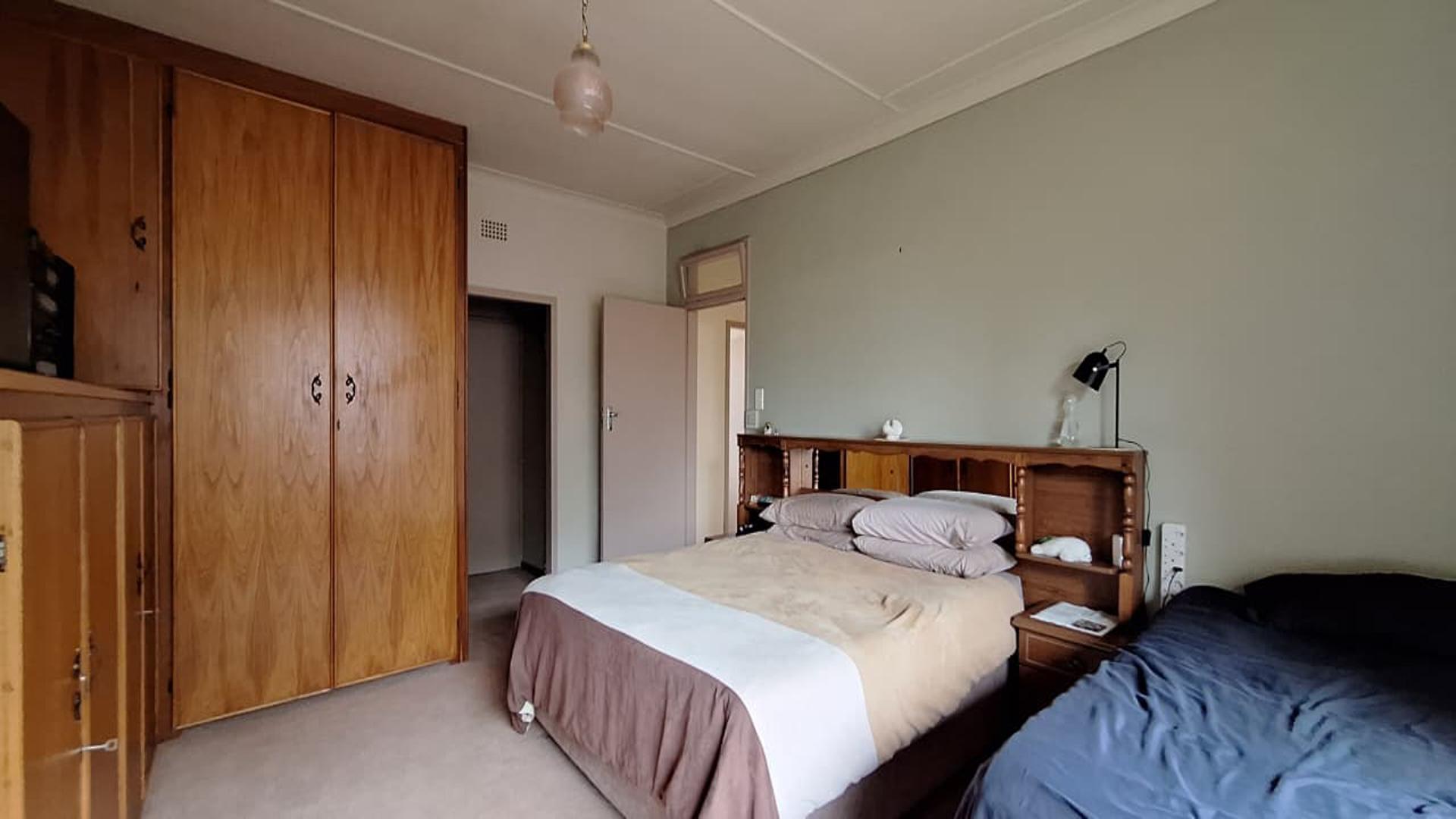 Main Bedroom - 25 square meters of property in Horison