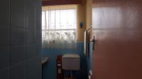 Bathroom 1 - 5 square meters of property in Horison