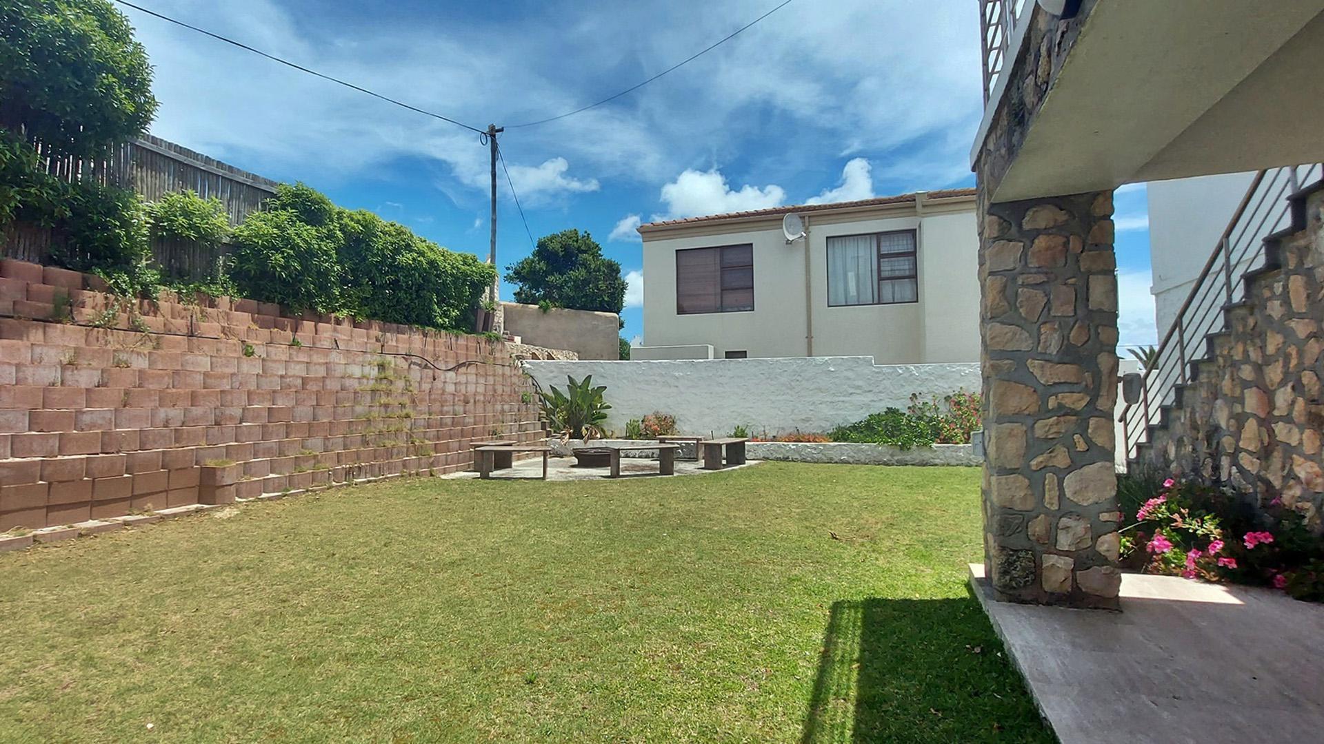 Backyard of property in Arniston