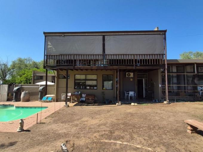 3 Bedroom House for Sale For Sale in Oudtshoorn - MR707511