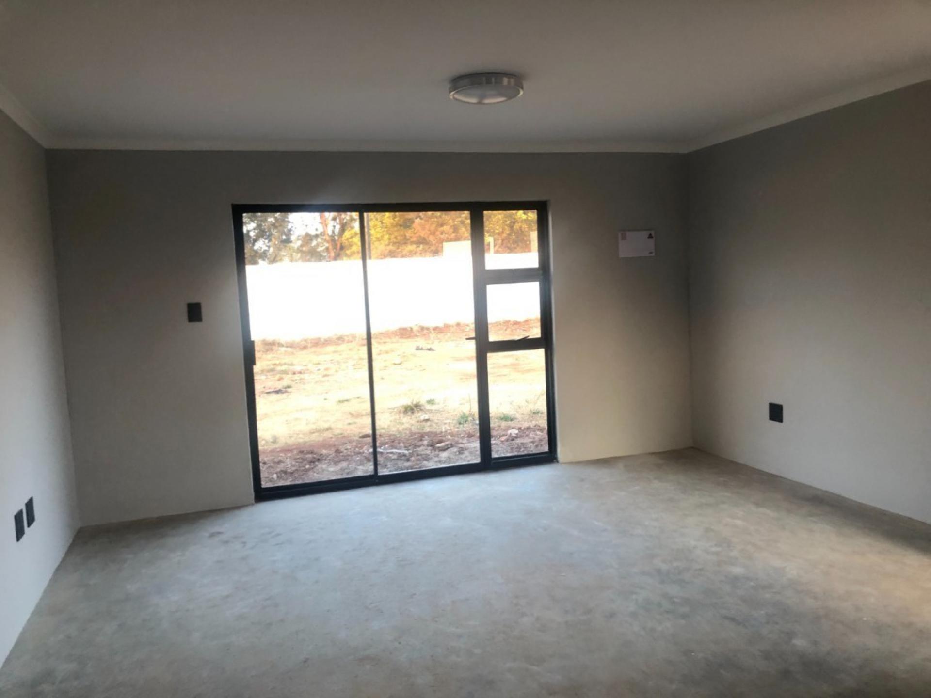  of property in Vosloorus
