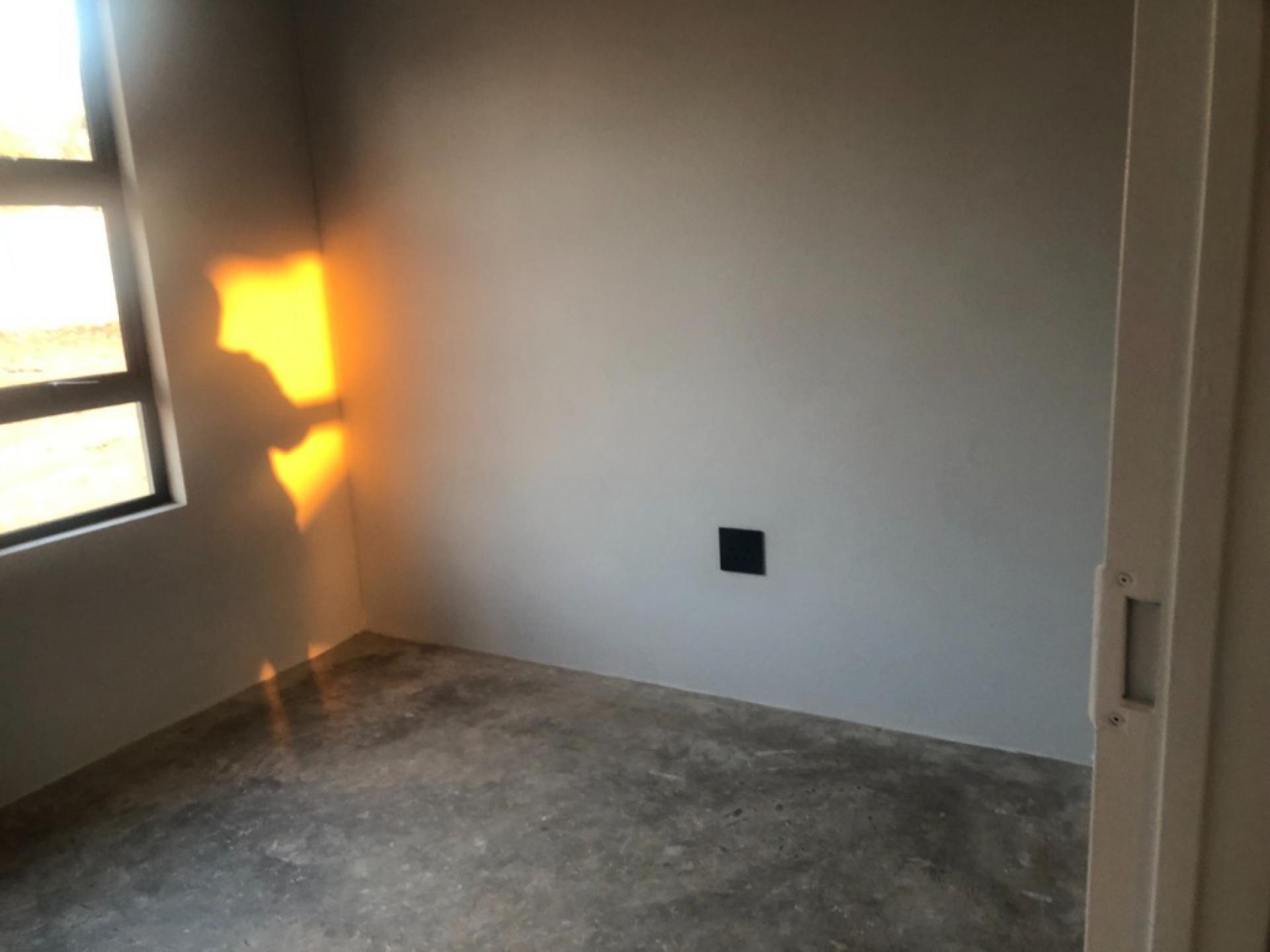  of property in Vosloorus