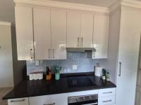  of property in Brackenhurst