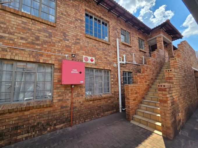 2 Bedroom Apartment for Sale For Sale in New Redruth - MR707553