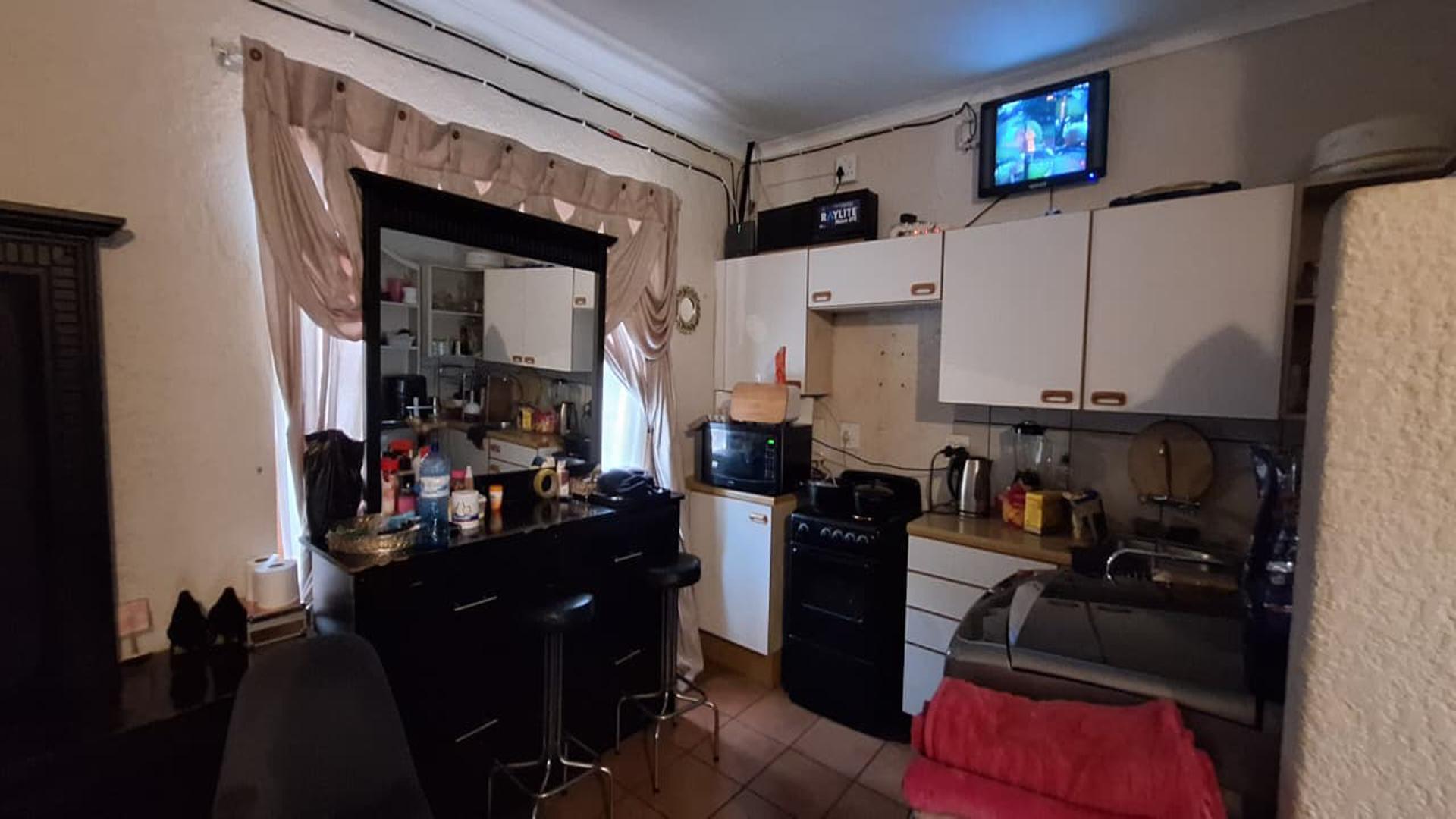 Kitchen - 9 square meters of property in Dinwiddie