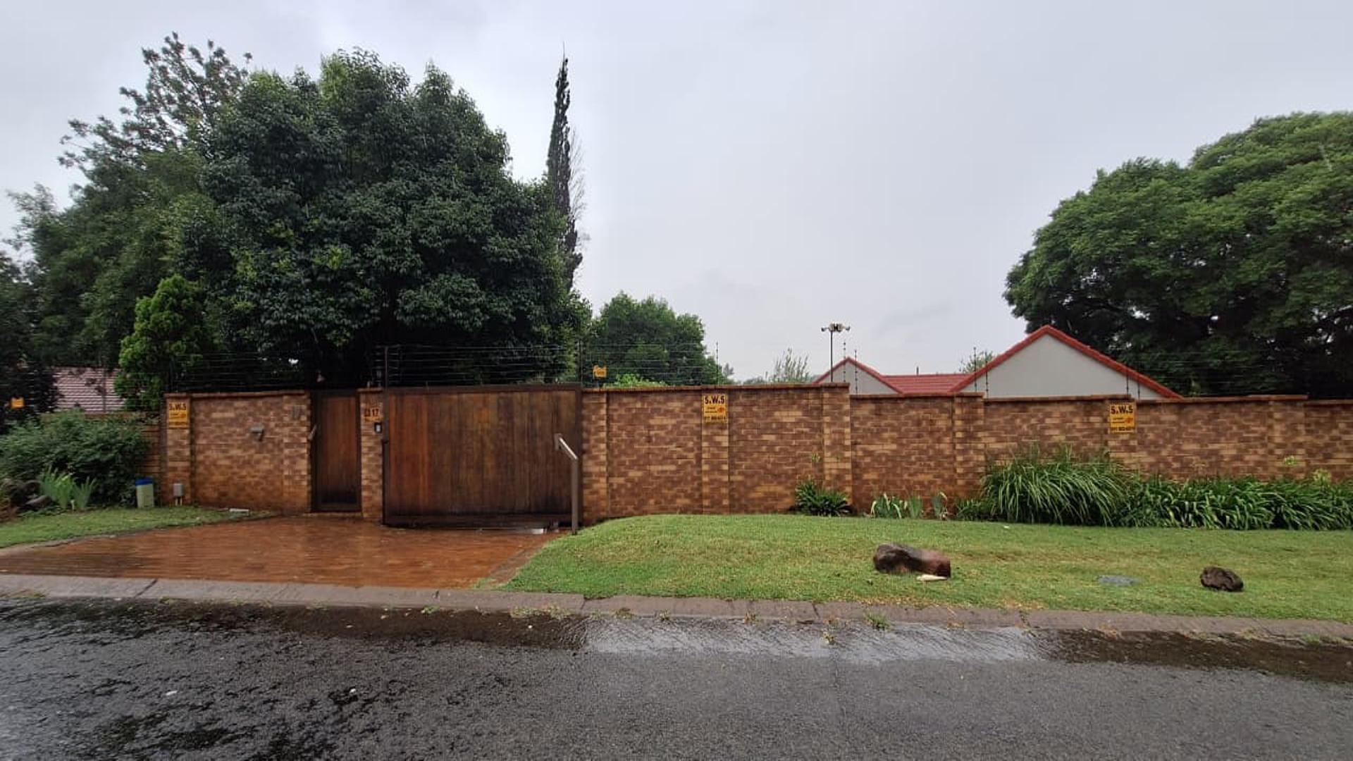 Front View of property in Dinwiddie