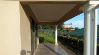 Patio - 9 square meters of property in Illovo Beach