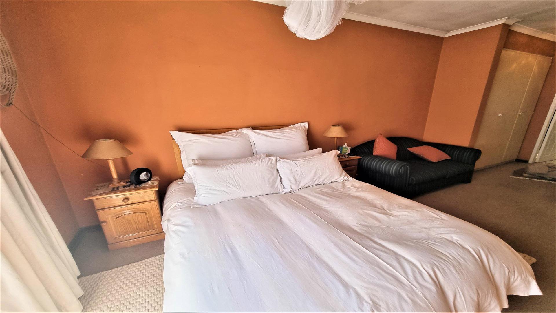 Bed Room 2 of property in Buccleuch