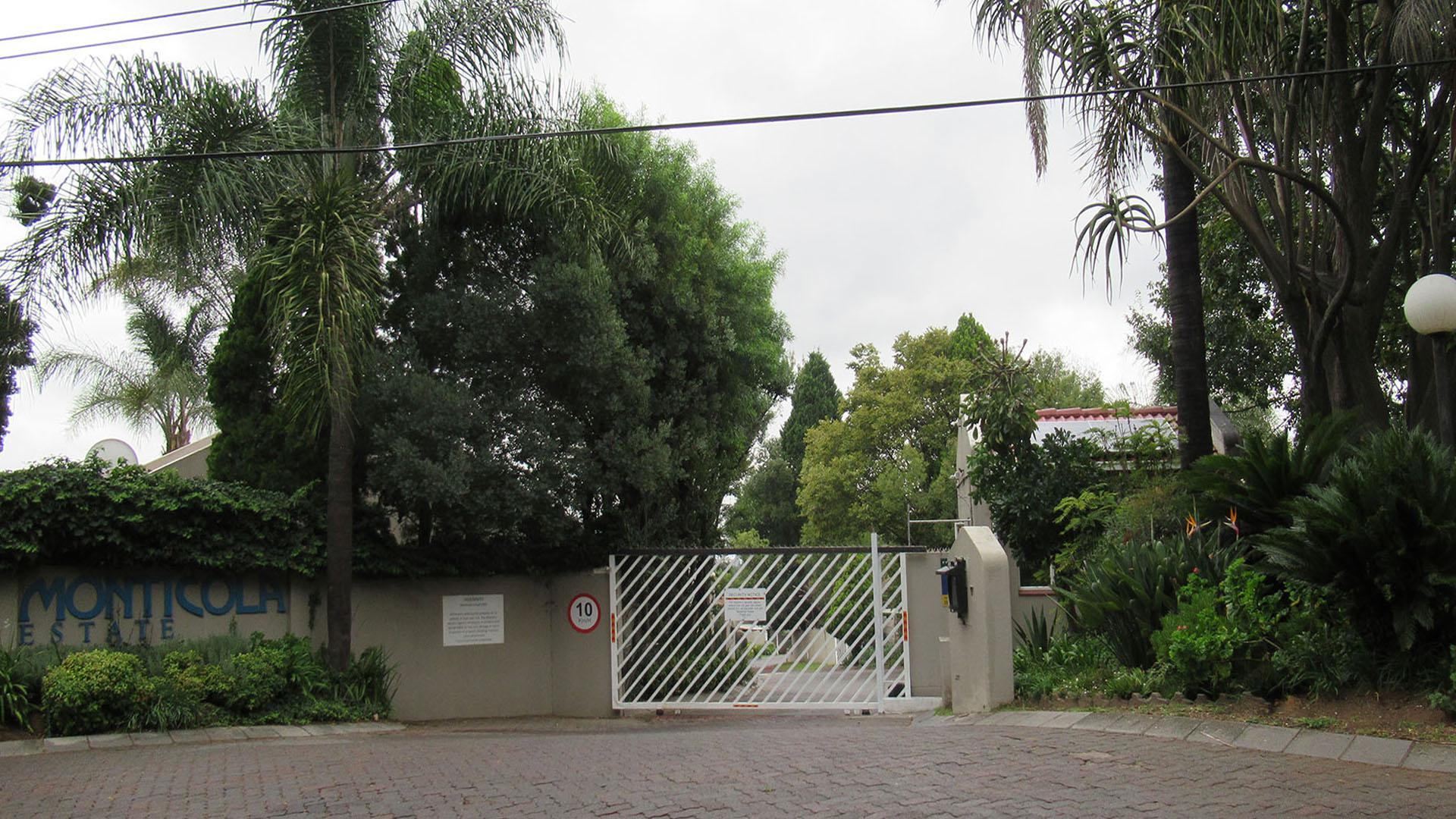 Front View of property in Buccleuch