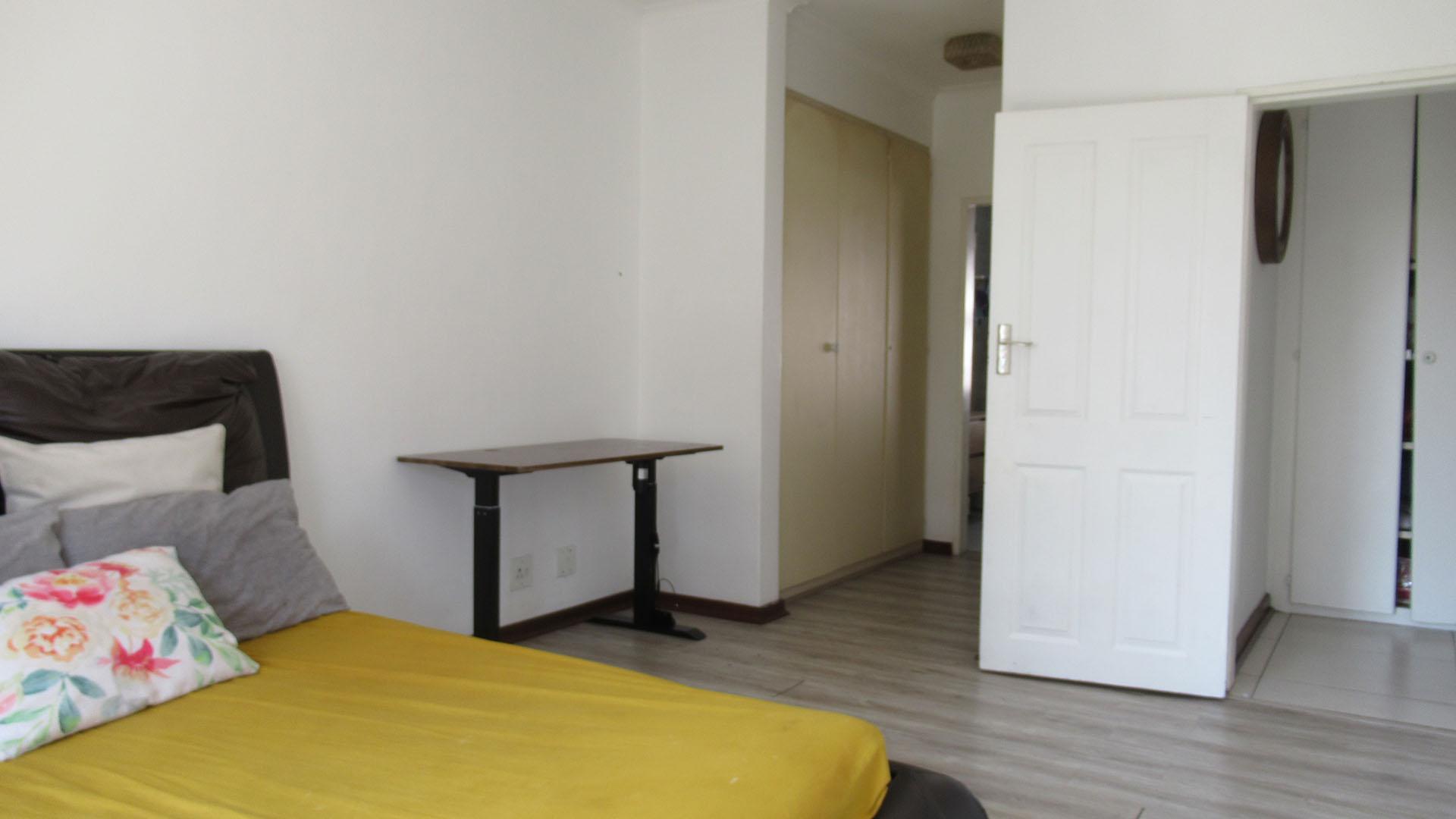 Main Bedroom - 24 square meters of property in Buccleuch