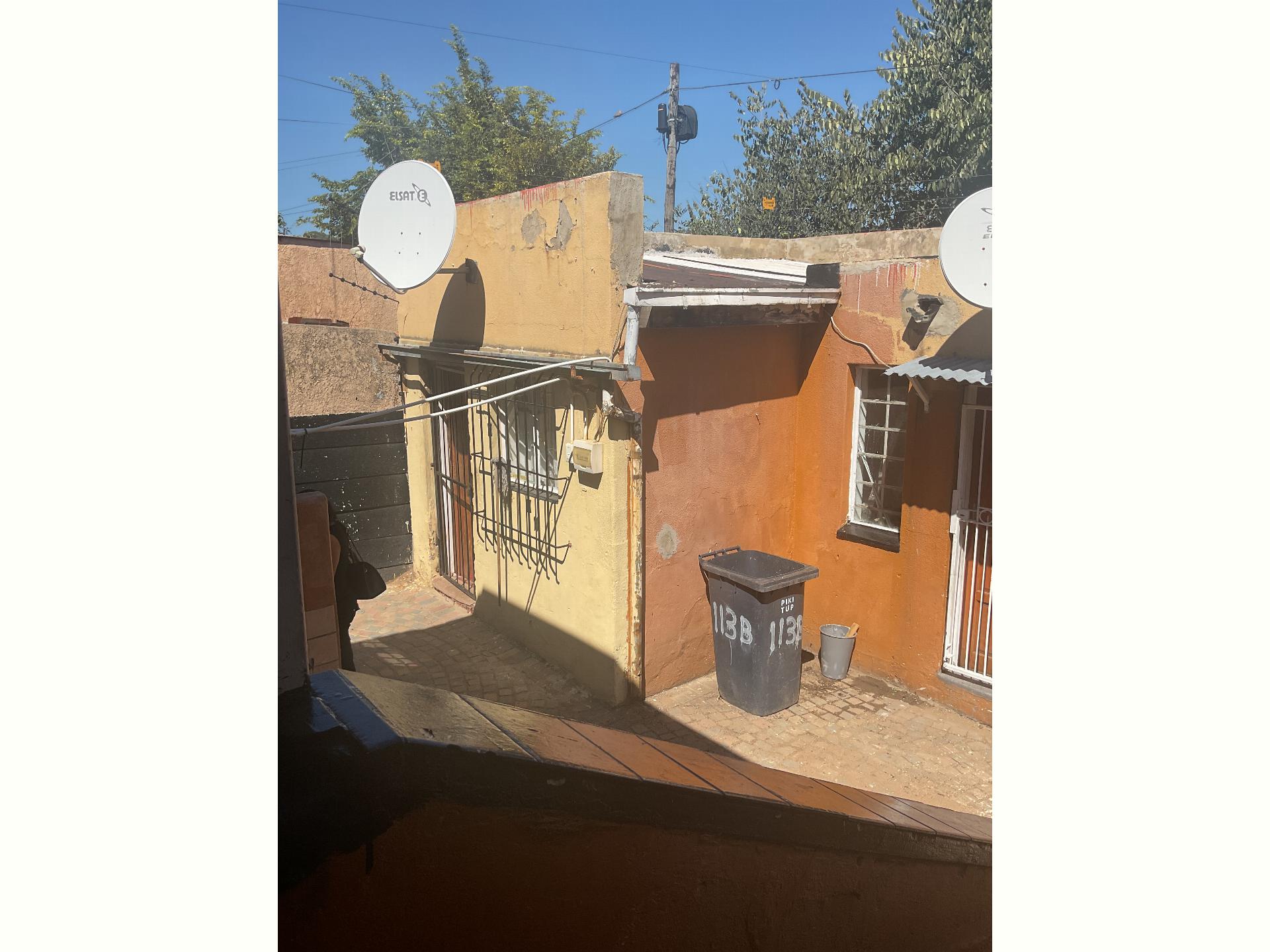  of property in Rosettenville