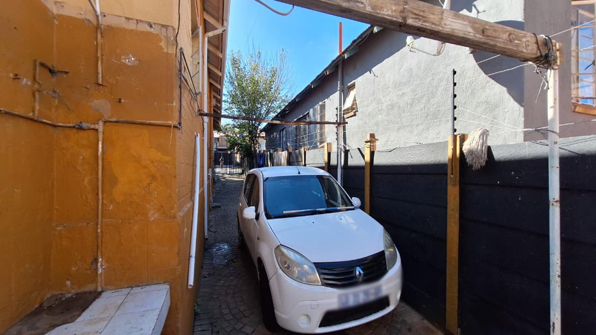 Backyard of property in Rosettenville