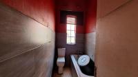 Bathroom 1 - 5 square meters of property in Rosettenville