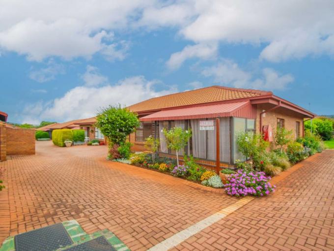 2 Bedroom Simplex for Sale For Sale in Wilropark - MR707624