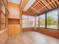  of property in Wilropark