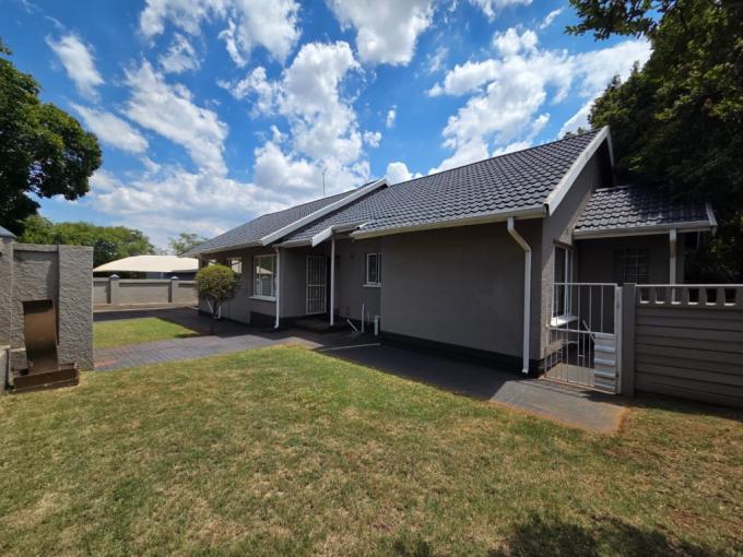 3 Bedroom House for Sale For Sale in Albemarle - MR707628