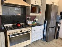  of property in Glenanda