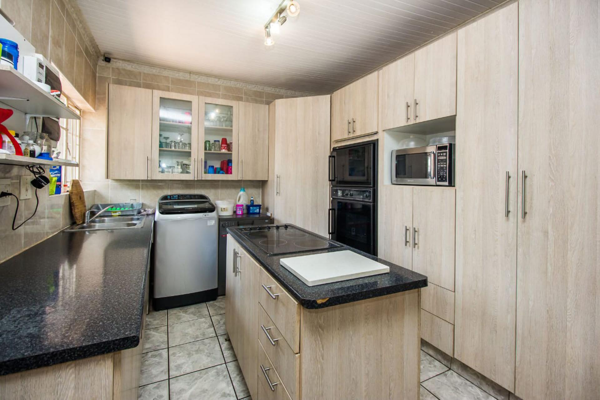  of property in Meyerspark