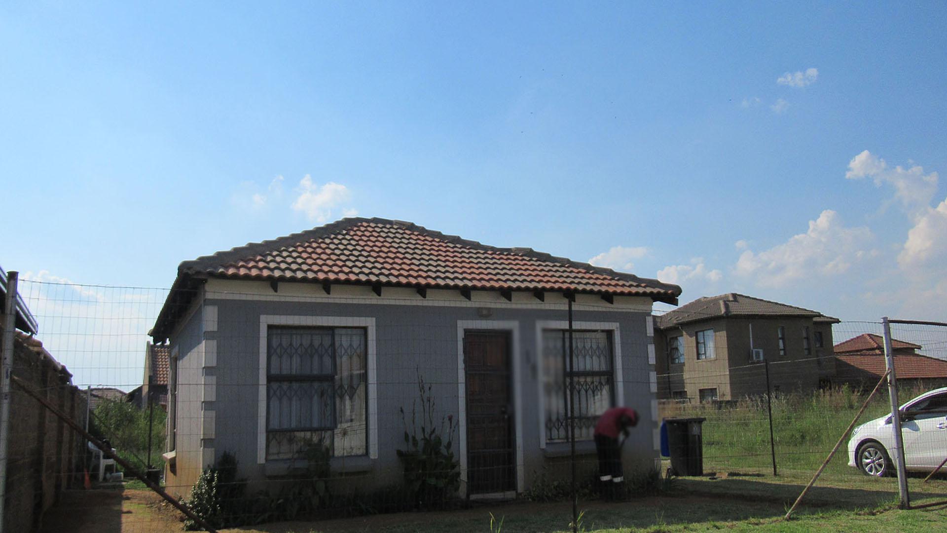 Front View of property in Vanderbijlpark