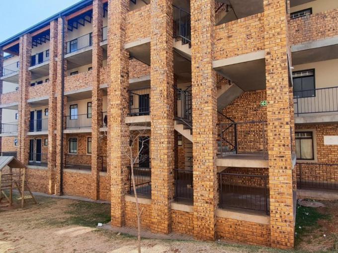 2 Bedroom Apartment for Sale For Sale in South Hills - MR707717