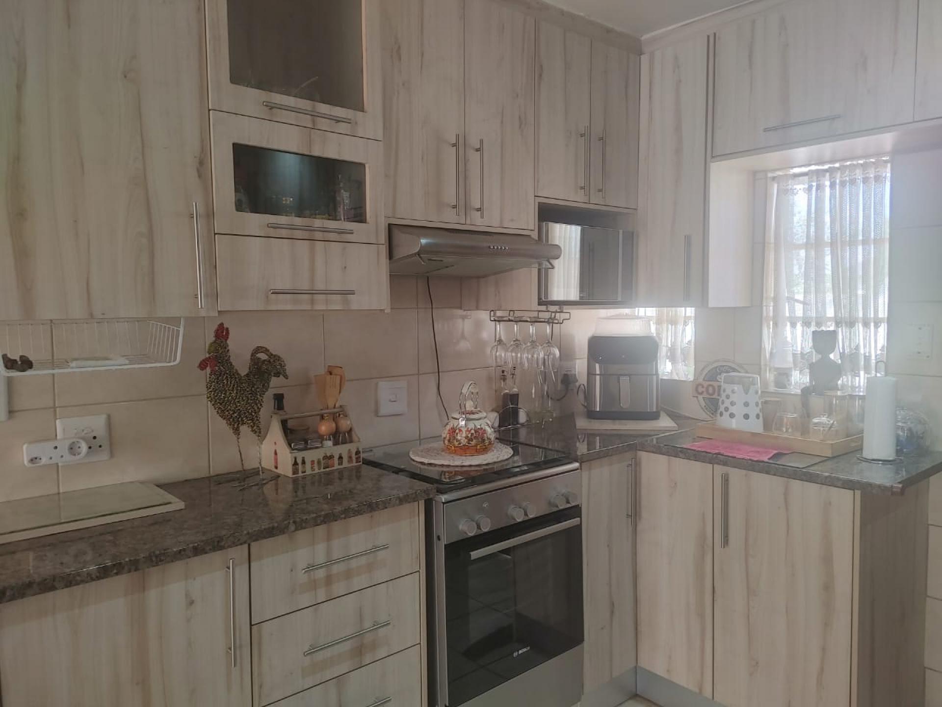  of property in Kookrus