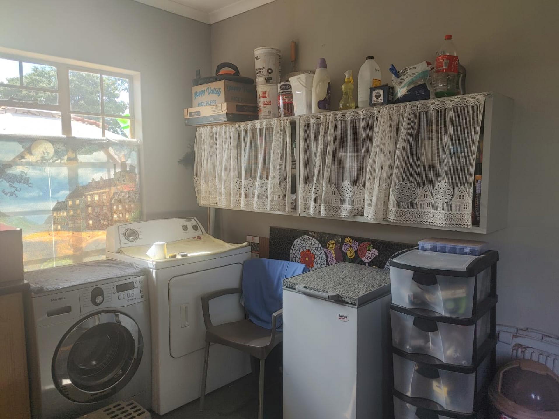  of property in Kookrus