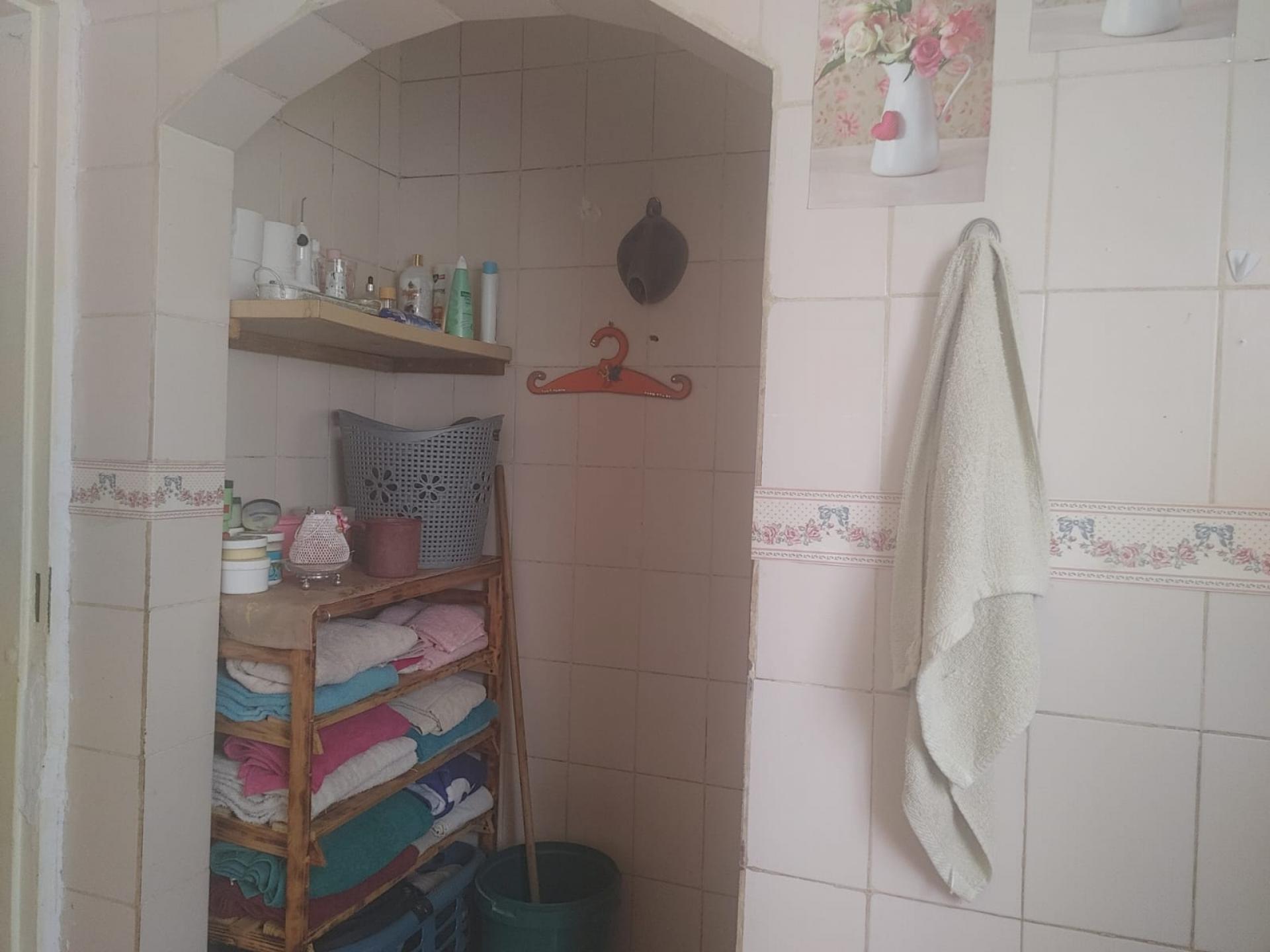  of property in Kookrus